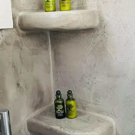 Sabbia Calda アパート ペリッサ